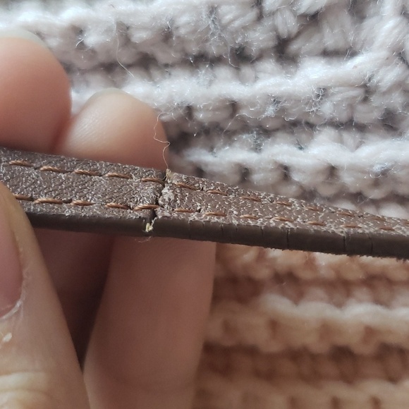 The row MULTI-POUCH CANVAS AND SUEDE CROSS-BODY BAG IN CREAM AND BISCUIT-TAUPE - Picture 14 of 16